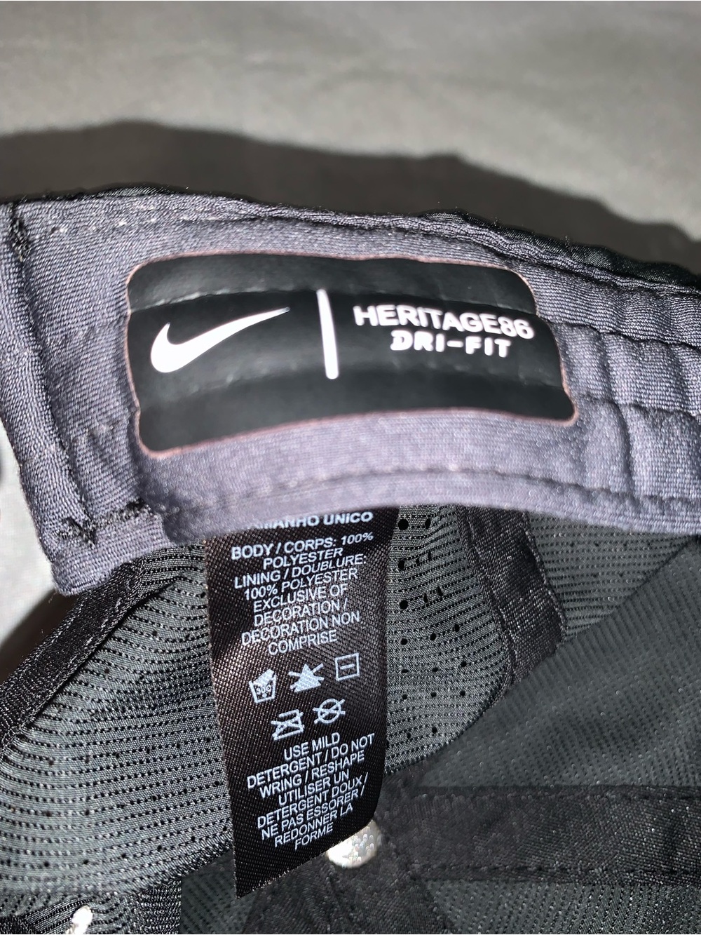 Nike hat - Picture 5 of 10